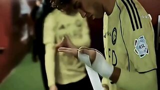 momen karir João Félix Diselamatkan ronaldo