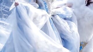 ❄️ A Beautiful Fairy and Her Magical Cat Build a Stunning Ice Castle in a Frozen Wasteland ????✨ | Enchanted Fantasy Adventure ????????