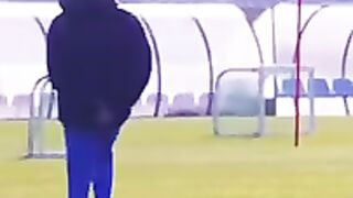 Xavi hernandez juggling as barcelona coach