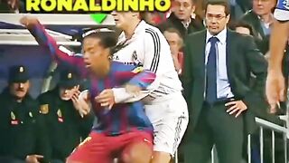 Ronaldinho vs Salgado ????☠️