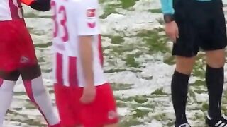 Cuaca Tidak Mendukung????5 Cuaca Ekstrem Yang Mengganggu Pertandingan????