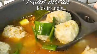 Resep Bakso Ayam Keju Kuah Kenyal, Gurih, dan Nagih Banget!