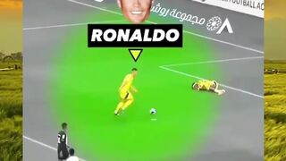 Ronaldo vs Penjaga Gawang ????  Kiper: "Tenang, masih bisa ditepis." Ronaldo: "Yakin?" ????⚽️