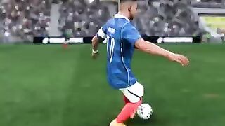 MBAPPÉ PIED GAUCHE REDOUTABLE