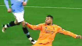Mbappé_s STUNNING finish