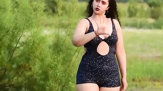 Chunari Chunari Dance