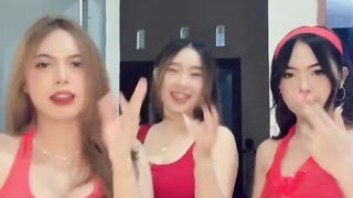 merah mana yang paling tebal