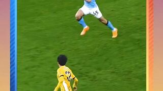 Aksi Gila Kaoru Mitoma Gocek Bek Lawan Sampai Jatuh Bangun!