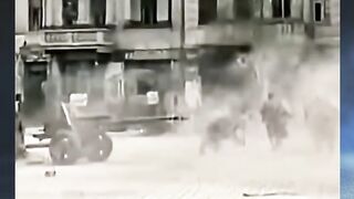 Peristiwa ini menjadi gambaran pahit bahwa bahkan di momen kemenangan,