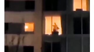 Thokra k pyar mera