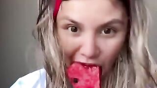 Bite That Emoji Challenge