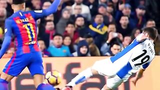 Aksi Memukau Pesepak Bola Dunia! 28