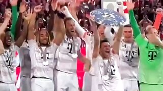 Ternyata tidak semua pemain tertarik bergabung dengan Bayern Munich! ❌