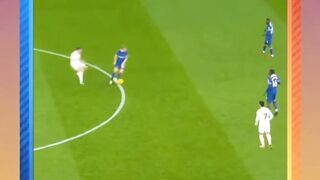 Kompilasi momen krusial dan tekel terbaik dalam pertandingan sengit Manchester United melawan Tottenham Hotspur