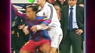 Ronaldinho vs Salgado ????☠️ 2
