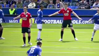 di mana Sir Alex Ferguson dengan tegas menunjuk untuk memanggil pemain pengganti Cristiano Ronaldo,