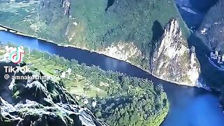 Beautiful Place 39