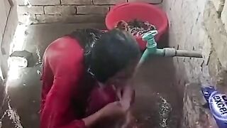 New video bating in hand pumpa for gril