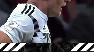 Kroos memiliki ide yang berbeda