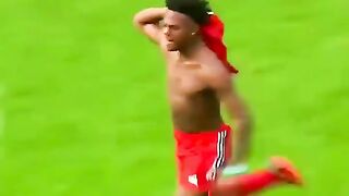 Wasit Tidak Pernah Salah????5 Kesalahan Wasit Yang Membuat Pemain Emosi????