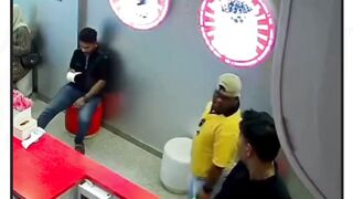 aduh tangan saya sakit
