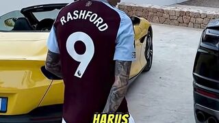 Masih layak nggak sih pemain pro pakai jersey klub lain? ????