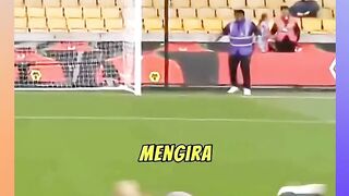Peter Crouch: Sang Legenda Unik yang Selalu Menggetarkan Hati Fans Inggris! ????????????????????????????????