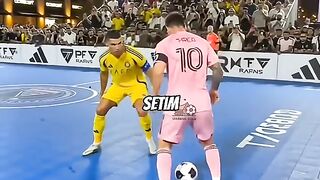 Saat ronaldo hampir memakai jersey barcelona!????