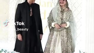 Latest Wedding Dress Modelling