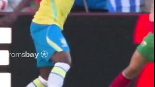 Diadang dua bek?