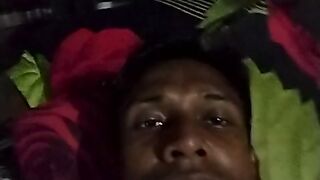 আমাদের