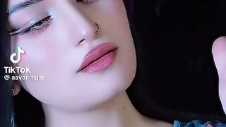 Pretty Girl 212