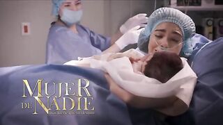 34. Mujer de Nadie