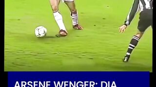 ???????? Dennis Bergkamp