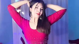 Girls hot dance