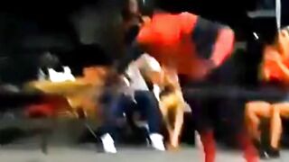 You Will Must Laugh In 5 Seconds #funnyreels #funtime #funnyvideo #usa #laughinggas