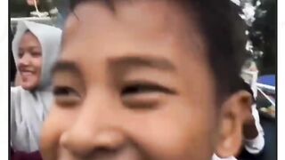 Definisi takut tapi gengsi