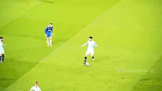 Kamu tidak bisa meninggalkan stadion beberapa detik sebelum gol ini ???? 3