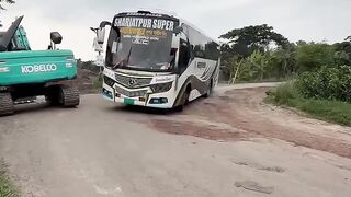 ঢাকা-শরীয়তপুর মহাসড়কের বর্তমান করুণ দশা