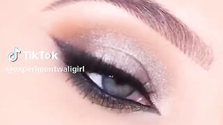 Glamours Eyes Makeover 16