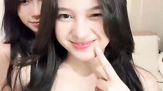 Pretty face, prettier moves