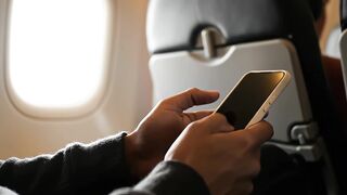 Smartphone usage during airplane flight motion