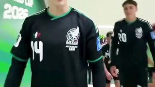 Meksiko resmi jadi tim pertama