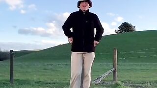 Cute dance by V #thv #taehyung