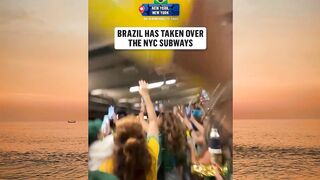 Brasil  Fans mengambil alih NYC Subway!