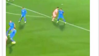 Kita mungkin tidak akan pernah melihat pemain lain yang mampu menjadi pencetak gol dan playmaker elite dalam level seperti ini lagi