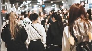 Kpop at Mall