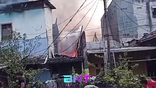 Rumah Warga Hangus Terbakar