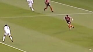 Coba sebut satu gol final yang lebih bagus dari ini. ????????