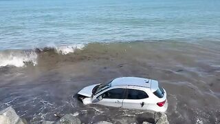 Até os carros estão com calor